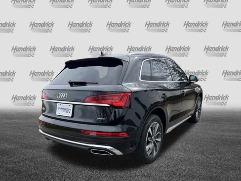 Used 2023 Audi Q5 2.0T Prestige w/ Prestige Package image 10