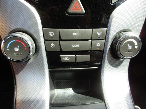 Used 2015 Chevrolet Cruze LTZ w/ Sun, Sound and Sport Package FWD image 25