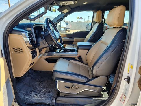 Used 2024 Ford F350 Lariat w/ Lariat Ultimate Package image 12