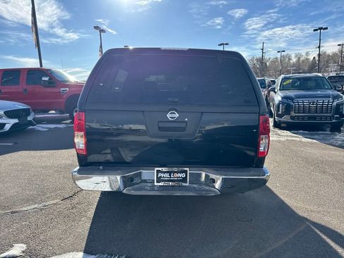 Used 2015 Nissan Frontier S image 10