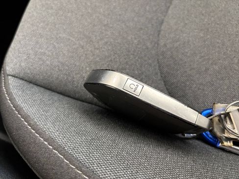 Used 2025 Kia K4 FWD image 23