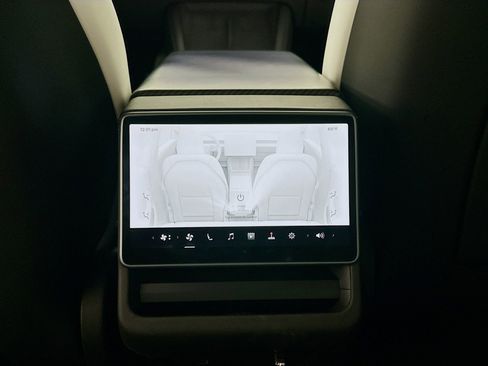 Used 2025 Tesla Model 3 Long Range image 25