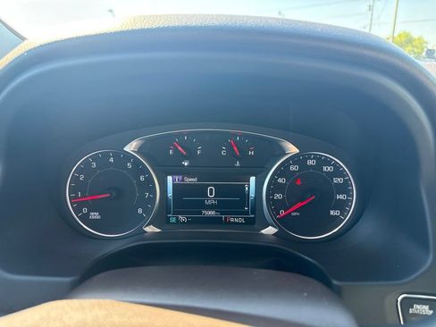 Used 2017 GMC Acadia SLT AWD/4WD image 27