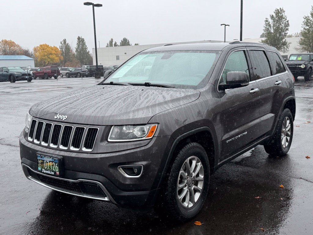 Used 2014 Jeep Grand Cherokee Limited w/ Trailer Tow Group IV AWD/4WD image 4