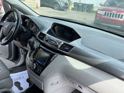 Used 2014 Honda Odyssey EX-L image 12