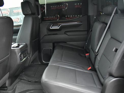 Used 2025 GMC Sierra 1500 Elevation w/ Elevation Premium Package image 48