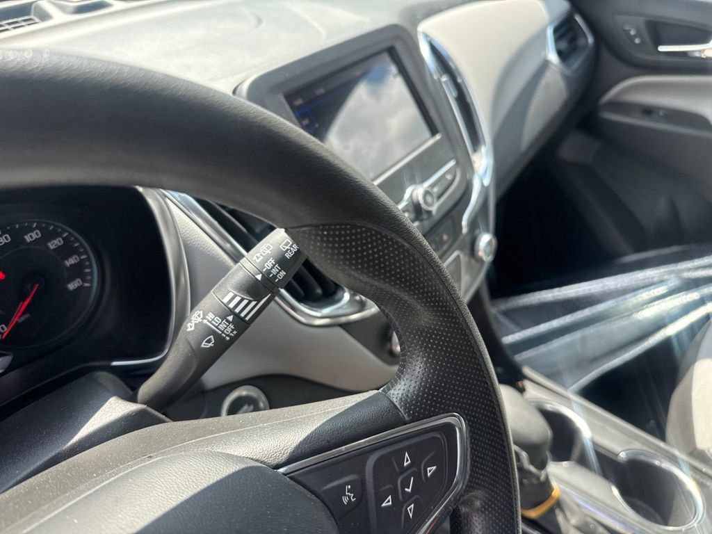 Used 2024 Chevrolet Equinox LS w/ LS Convenience Package FWD image 15