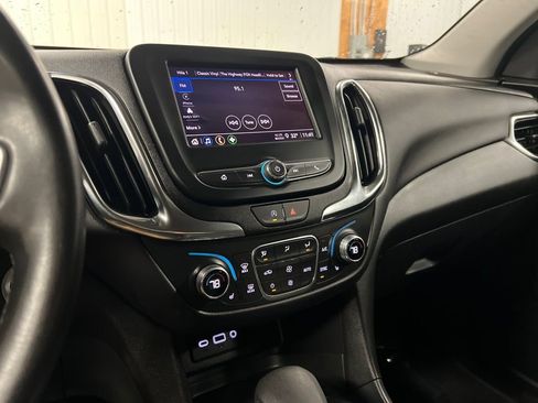 Certified 2024 Chevrolet Equinox LT image 22
