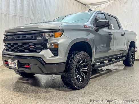 Used 2024 Chevrolet Silverado 1500 Custom Trail Boss image 2