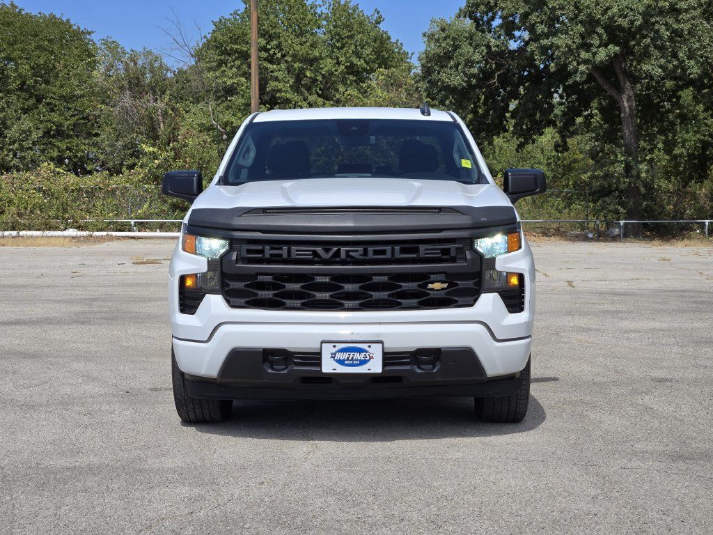 Used 2023 Chevrolet Silverado 1500 Custom RWD image 2