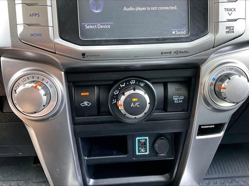 Used 2019 Toyota 4Runner SR5 Premium RWD image 25