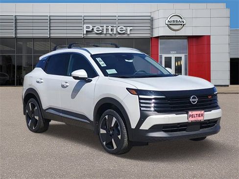 New 2025 Nissan Kicks SR w/ Illumination Package image 1