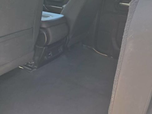 Used 2020 Chevrolet Silverado 3500 LT AWD/4WD image 5
