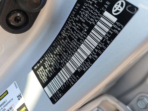 Used 2023 Toyota Corolla LE FWD image 8