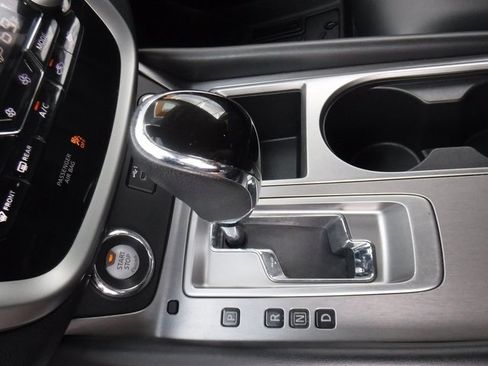 Used 2023 Nissan Murano SV image 19