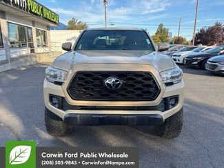 Used 2017 Toyota Tacoma TRD Off-Road w/ Premium & Technology Package AWD/4WD video 2
