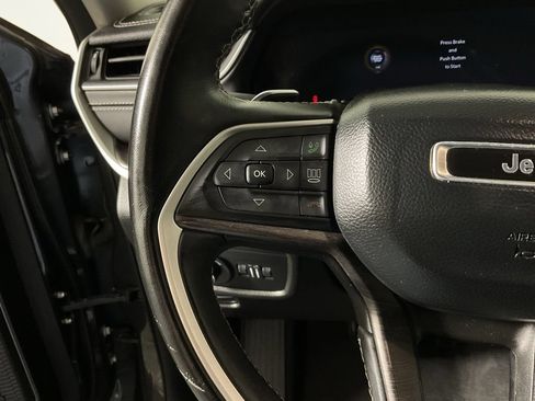 Used 2022 Jeep Grand Cherokee Limited AWD/4WD image 28