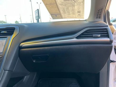Used 2016 Ford Fusion Titanium image 48