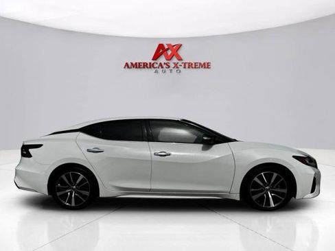 Used 2019 Nissan Maxima 3.5 SL w/ Illumination Package FWD image 6