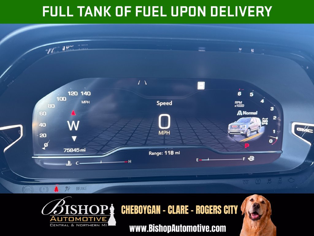 Used 2022 GMC Yukon XL Denali w/ Advanced Technology Package AWD/4WD image 2