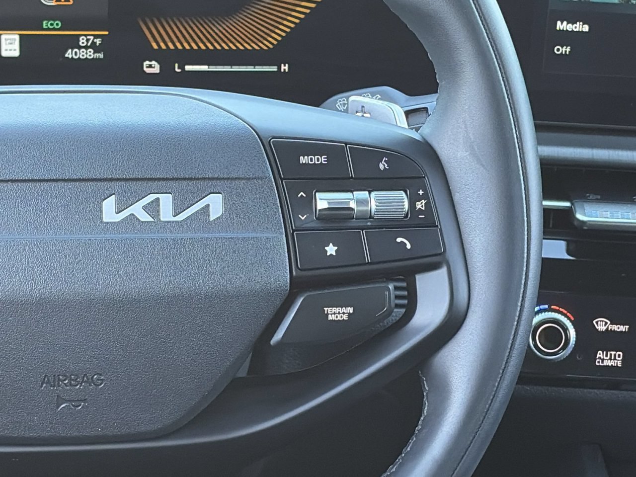 Certified 2026 Kia Sportage X-Line AWD/4WD image 23