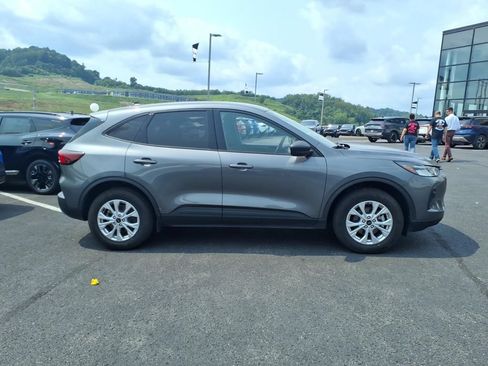 Used 2025 Ford Escape Active AWD/4WD image 6