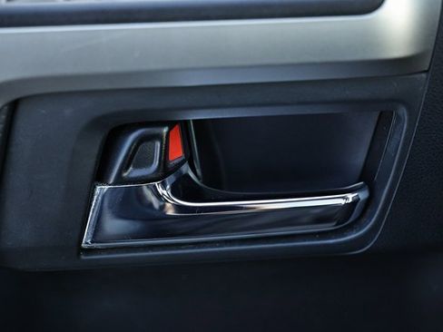 Used 2018 Toyota 4Runner SR5 Premium image 18