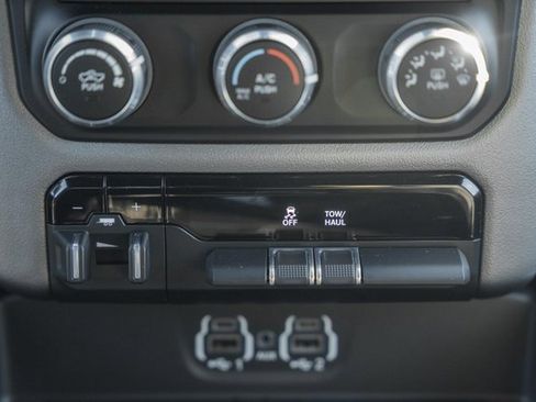 Used 2022 RAM 1500 Big Horn image 26