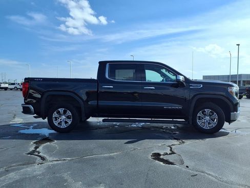 Used 2021 GMC Sierra 1500 SLT AWD/4WD image 29