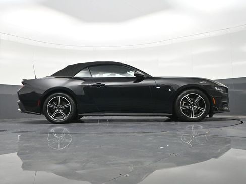 Used 2024 Ford Mustang Premium RWD image 32