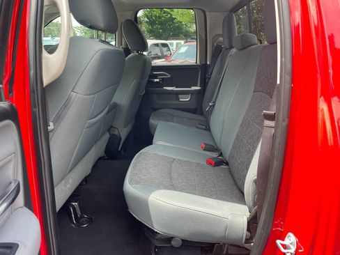 Used 2017 RAM 1500 Big Horn AWD/4WD image 17