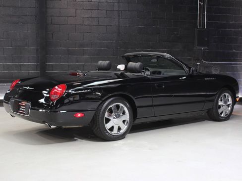 Used 2002 Ford Thunderbird Deluxe image 19