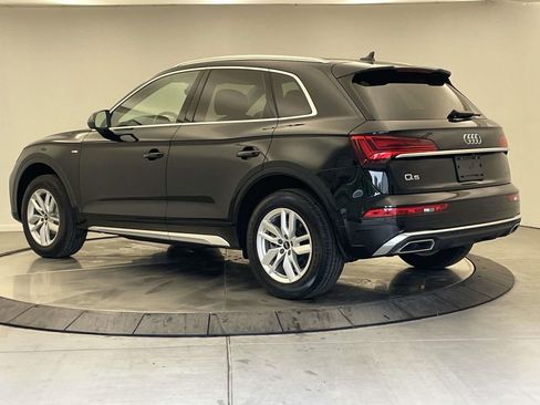 Used 2023 Audi Q5 2.0T Premium w/ Convenience Package AWD/4WD image 3