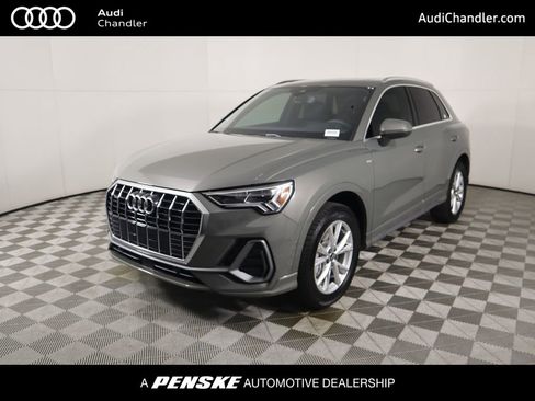 Used 2025 Audi Q3 2.0T Premium w/ Convenience Package image 1