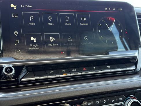 Used 2024 GMC Sierra 1500 SLT image 19