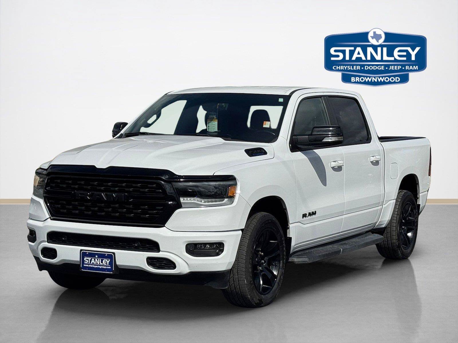 Used 2022 RAM 1500 Big Horn AWD/4WD image 3