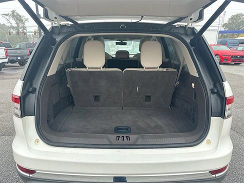 Used 2022 Lincoln Aviator Reserve w/ Equipment Group 201A image 16