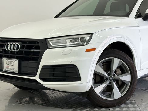 Used 2020 Audi Q5 2.0T Premium w/ Titanium Sport Package AWD/4WD image 26