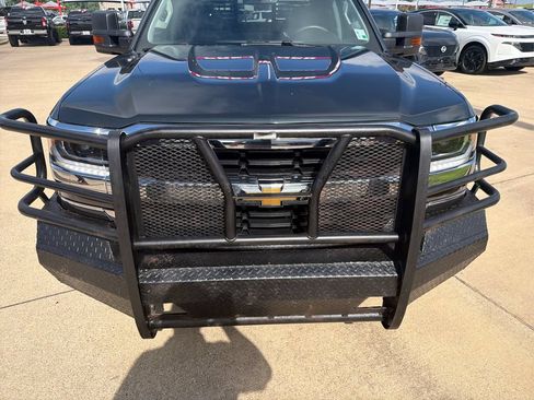Used 2018 Chevrolet Silverado 1500 W/T w/ Special Service Package AWD/4WD image 18