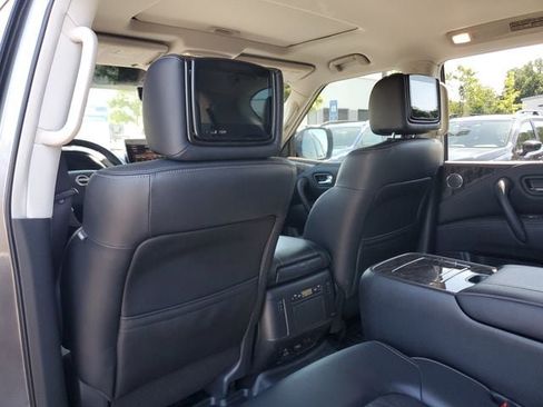 Used 2023 Nissan Armada Platinum w/ Captain's Chairs Package AWD/4WD image 12