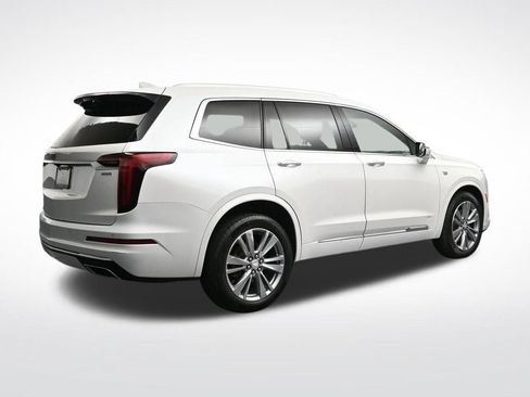 Certified 2024 Cadillac XT6 Premium Luxury AWD/4WD image 5
