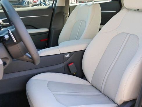New 2026 Hyundai Sonata SEL FWD image 8