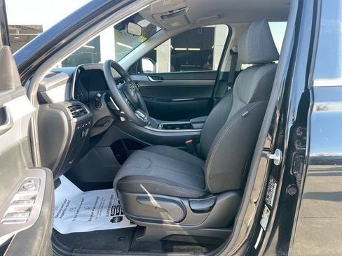 Used 2022 Hyundai Palisade SE FWD image 19