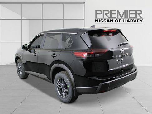 New 2026 Nissan Rogue S FWD image 3