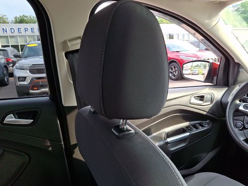 Used 2015 Ford Escape SE AWD/4WD image 13