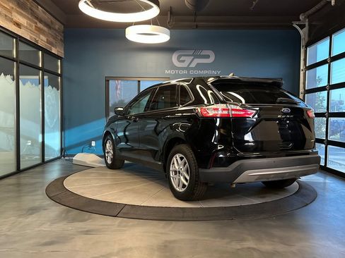 Used 2024 Ford Edge SEL AWD/4WD image 5