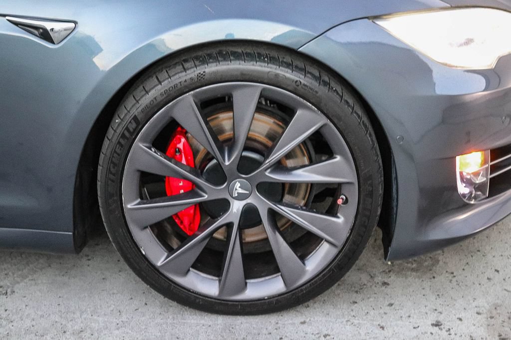 Used 2020 Tesla Model S Performance AWD/4WD image 11