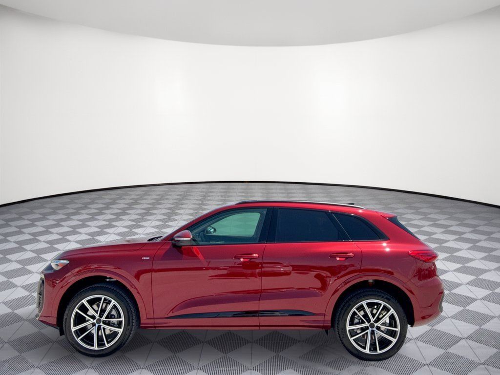 New 2026 Audi Q5 Premium AWD/4WD image 2