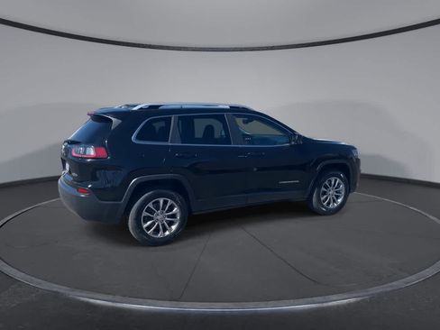 Used 2020 Jeep Cherokee Latitude Plus w/ Comfort/Convenience Group AWD/4WD image 2