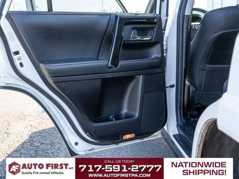 Used 2019 Toyota 4Runner TRD Off-Road Premium image 11